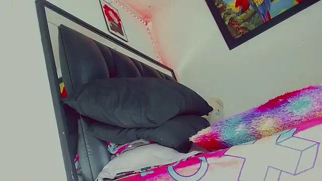 candy kendall online show from 29, 11, 2025