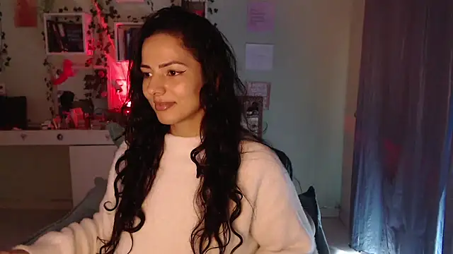 Snapshot of BeellyDance chatting on 15, 5, 2026 BeellyDance online show from 15, 5, 2026