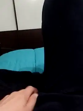 Angeloduroo online show from 2, 3, 2025