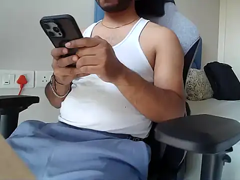 insanefreak69 online show from 5, 3, 2026