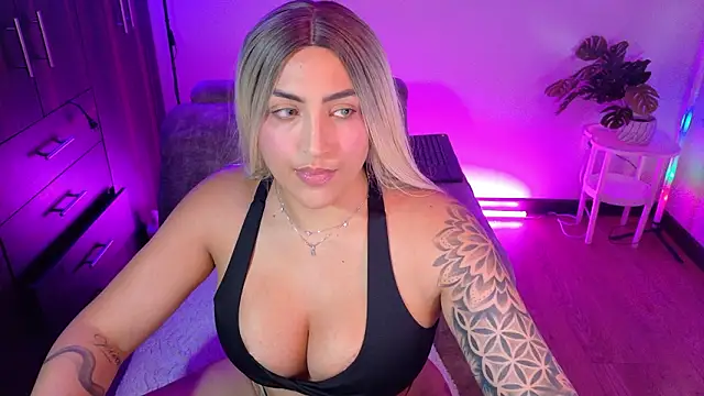 a belladanger online show from 20, 3, 2026