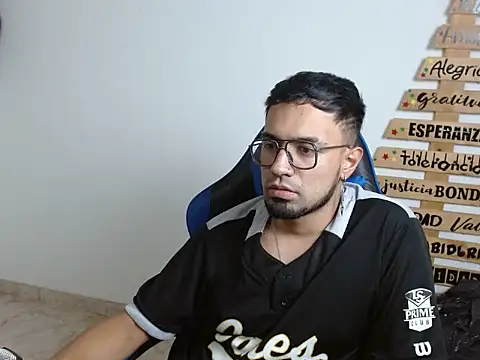 Andrew slick online show from 13, 3, 2026