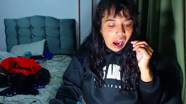 Snapshot of AmaraRoberts420 chatting on 14, 1, 2026 AmaraRoberts420 online show from 14, 1, 2026