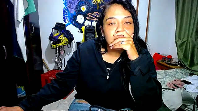 Snapshot of AmaraRoberts420 chatting on 22, 7, 2026 AmaraRoberts420 online show from 22, 7, 2026
