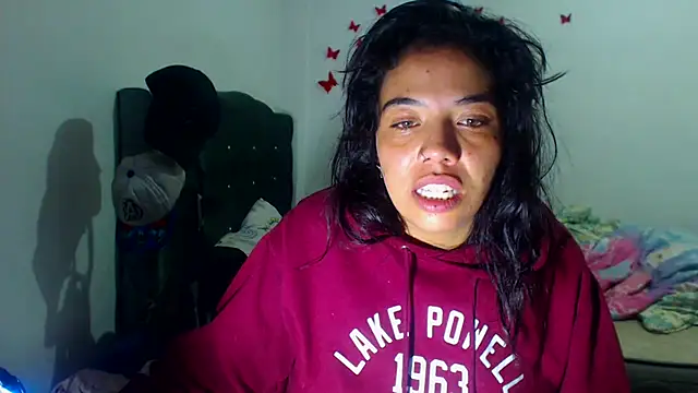 Snapshot of AmaraRoberts420 chatting on 1, 12, 2025 AmaraRoberts420 online show from 1, 12, 2025