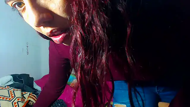 AmaraRoberts420 online show from 15, 1, 2025