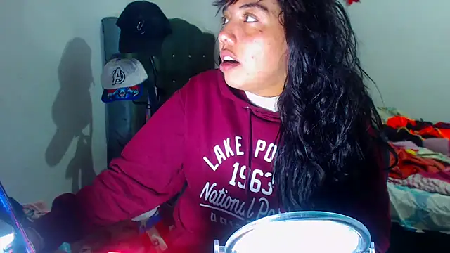 Snapshot of AmaraRoberts420 chatting on 29, 11, 2025 AmaraRoberts420 online show from 29, 11, 2025