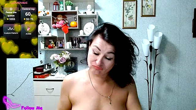 BeatriksS online show from 9, 10, 2025