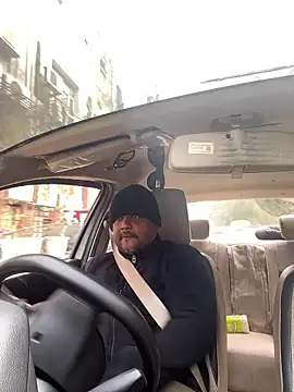 Dick 6inches online show from 8, 1, 2026