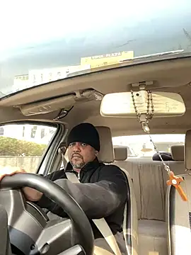 Dick 6inches online show from 17, 1, 2026