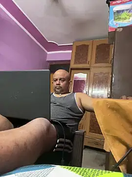 Dick 6inches online show from 27, 4, 2026