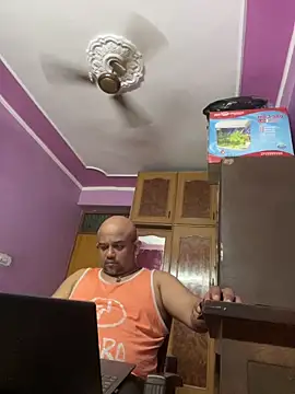 Dick 6inches online show from 14, 4, 2026