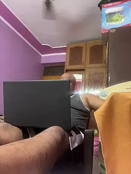 Dick 6inches online show from 3, 6, 2026