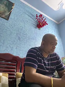 Dick 6inches online show from 19, 2, 2026