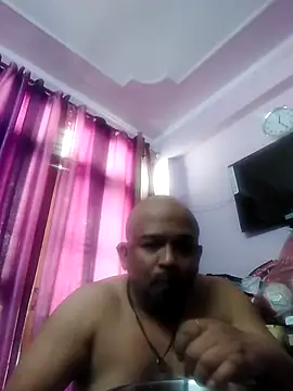 Dick 6inches online show from 21, 2, 2025