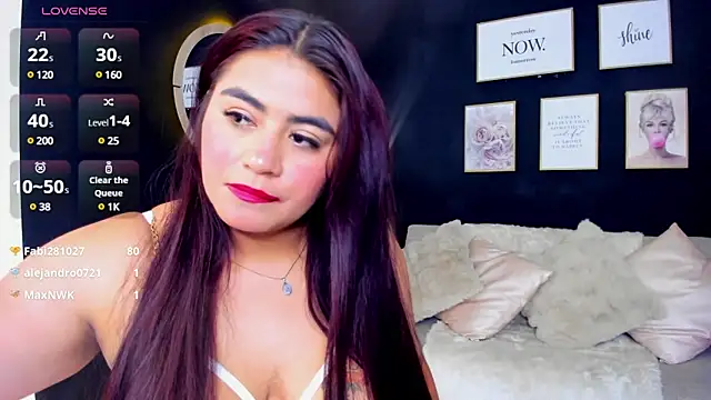 silvia lane online show from 11, 3, 2025