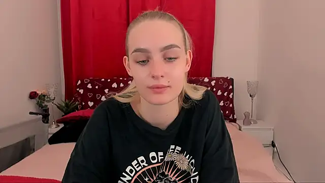 OliviaKisss online show from 29, 1, 2025