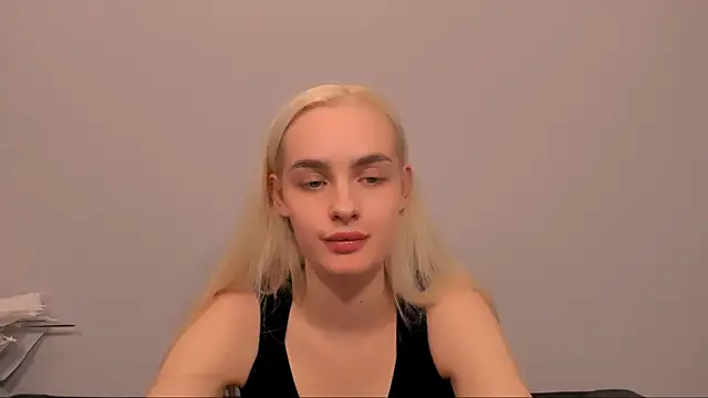 OliviaKisss online show from 12, 3, 2026