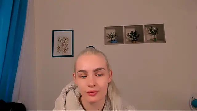 OliviaKisss online show from 25, 4, 2026