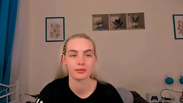 OliviaKisss online show from 16, 4, 2026