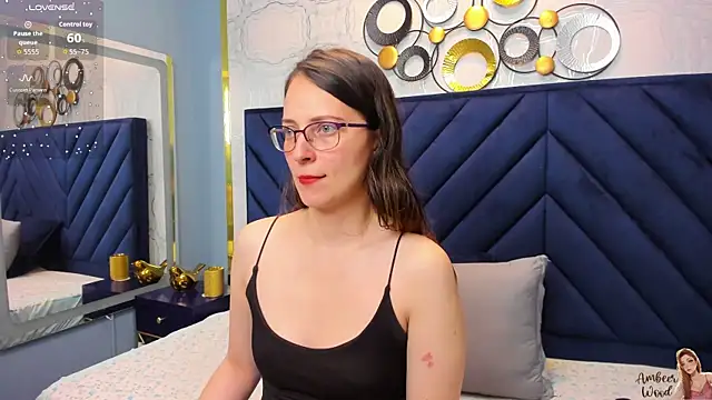 Snapshot of AmbeerWood_ chatting on 2, 12, 2025 AmbeerWood online show from 2, 12, 2025