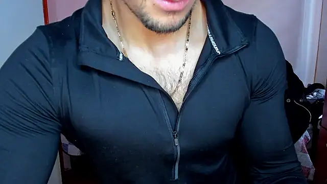 Snapshot of Tommy_Bred chatting on 24, 10, 2025 Tommy Bred online show from 24, 10, 2025