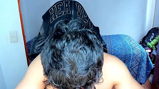 Snapshot of Tommy_Bred chatting on 9, 11, 2025 Tommy Bred online show from 9, 11, 2025