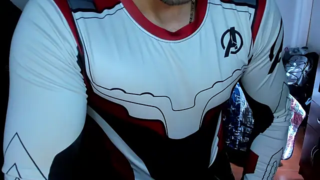 Snapshot of Tommy_Bred chatting on 11, 10, 2025 Tommy Bred online show from 11, 10, 2025