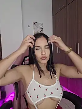 Snapshot of heyshaa chatting on 12, 6, 2026 heyshaa online show from 12, 6, 2026