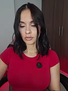 Snapshot of heyshaa chatting on 4, 6, 2026 heyshaa online show from 4, 6, 2026