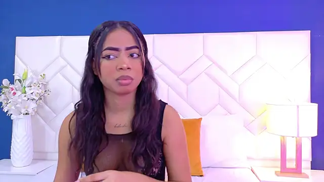 Tyra Kane online show from 25, 9, 2025