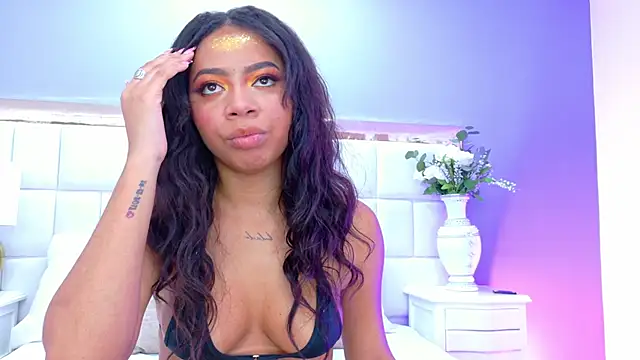 Tyra Kane online show from 29, 9, 2025