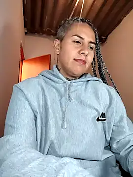 Snapshot of Yessi_rousse chatting on 22, 4, 2026 Yessi rousse online show from 22, 4, 2026