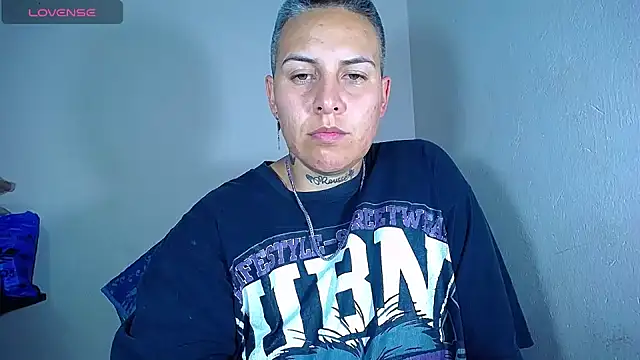 Yessi rousse online show from 23, 1, 2025