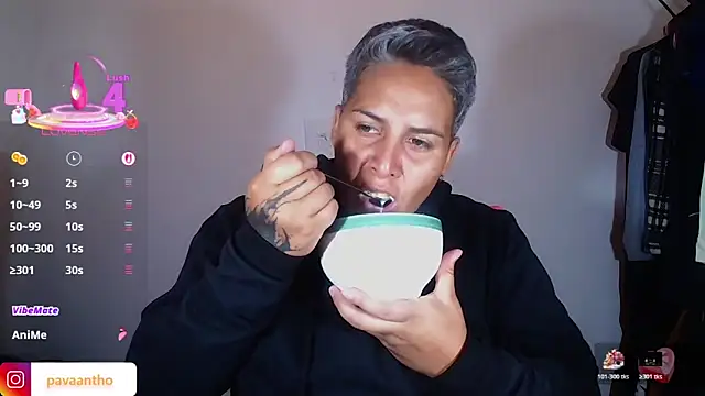 Yessi rousse online show from 23, 10, 2025