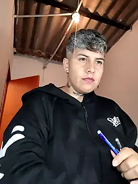 Yessi rousse online show from 6, 4, 2026