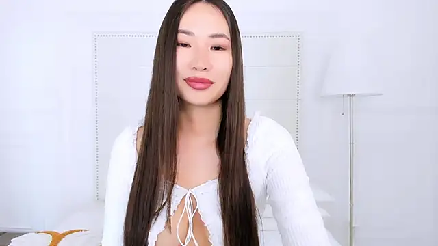 Snapshot of NaomiYuu chatting on 9, 6, 2026 NaomiYuu online show from 9, 6, 2026