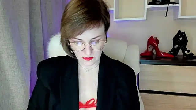 feliziaDesire online show from 9, 3, 2026