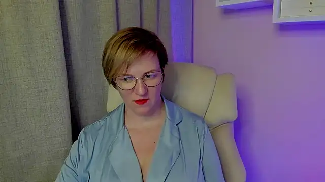feliziaDesire online show from 28, 7, 2026