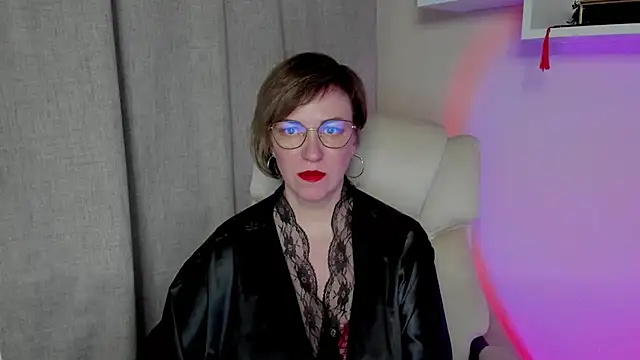 feliziaDesire online show from 11, 5, 2026