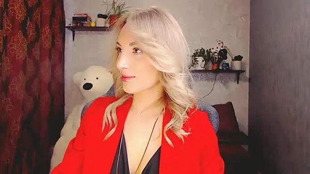 Snapshot of MillaXQueen chatting on 15, 3, 2025 MillaXQueen online show from 15, 3, 2025