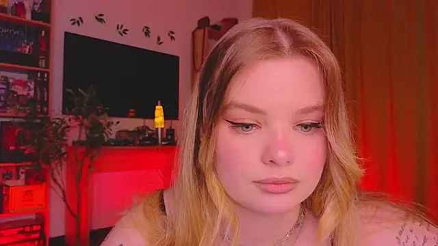 Hottie Jane online show from 5, 12, 2025