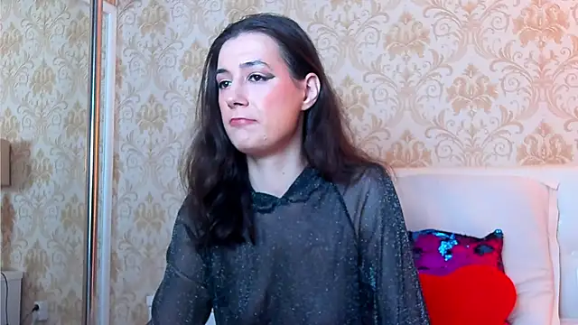 Snapshot of JuliaHunts chatting on 13, 7, 2026 JuliaHunts online show from 13, 7, 2026