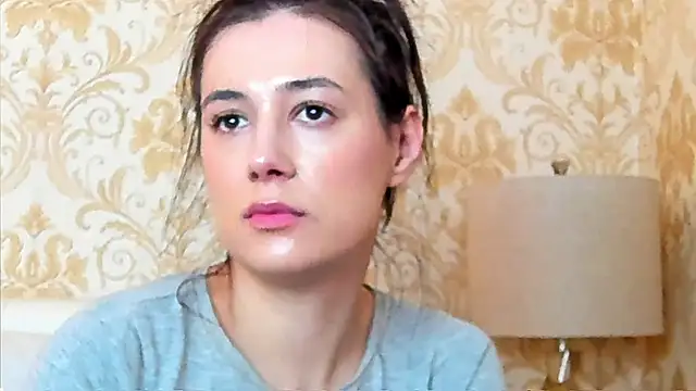 JuliaHunts online show from 3, 4, 2026