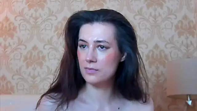 JuliaHunts online show from 3, 6, 2026
