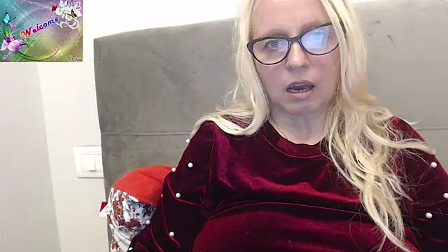martachatte online show from 10, 9, 2025