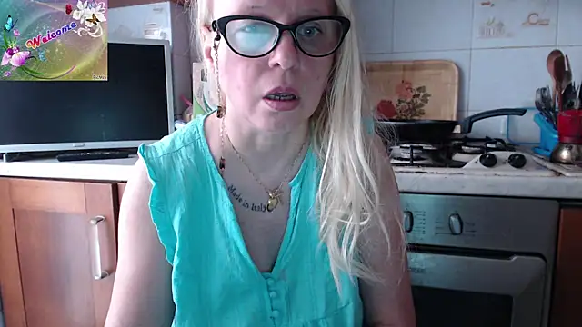 martachatte online show from 21, 9, 2025