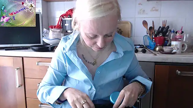 martachatte online show from 6, 10, 2025
