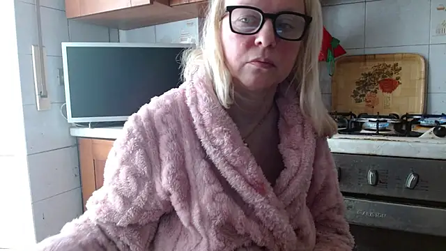 martachatte online show from 24, 4, 2026