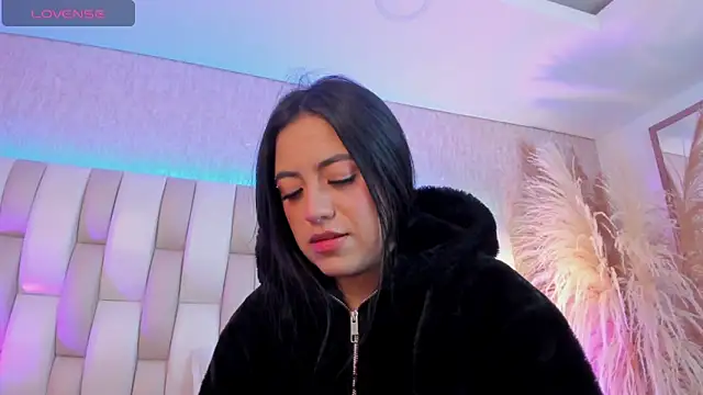 Rebeca jones online show from 11, 3, 2026